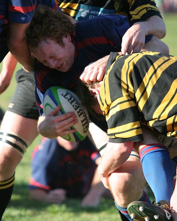 Simon tackled. 2